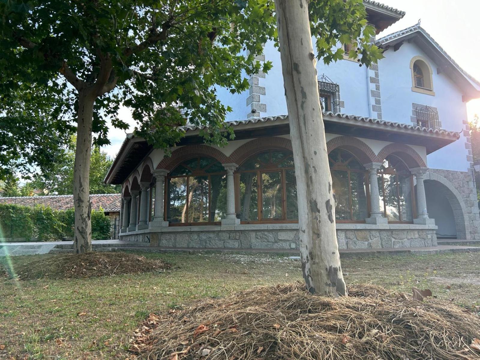La Casona Imperial 2 Villa Galapagar Exterior photo