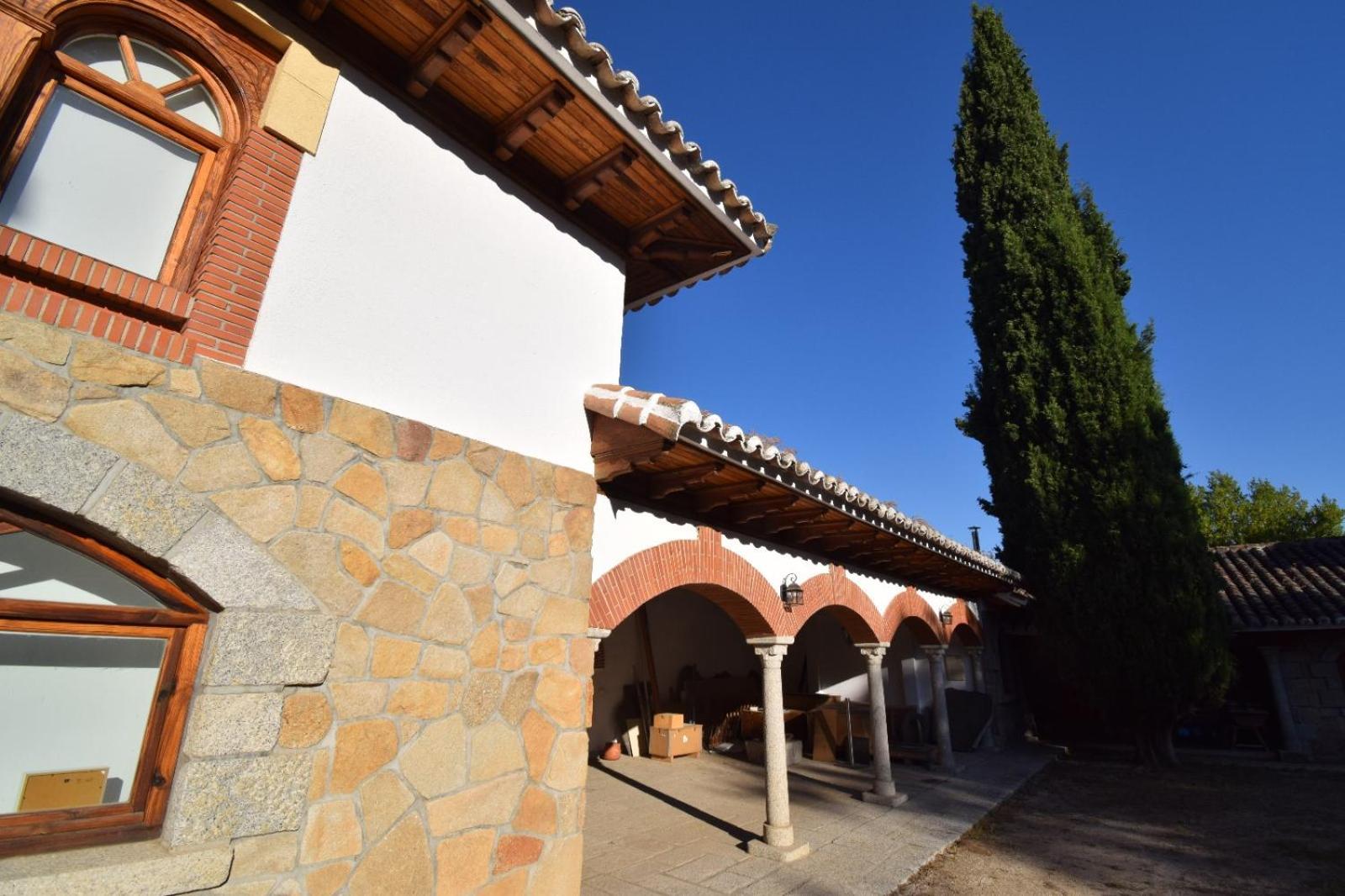 La Casona Imperial 2 Villa Galapagar Exterior photo